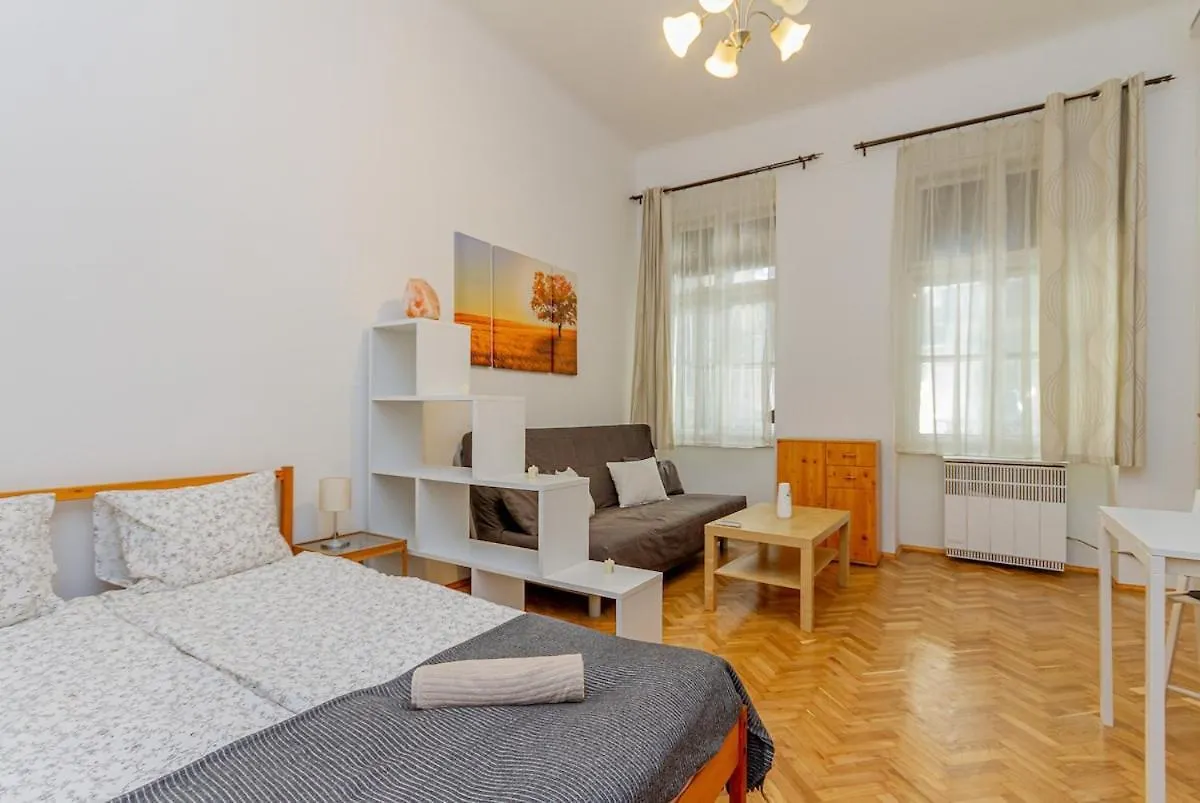 A57 Downtown Cosy Apartment Budapest